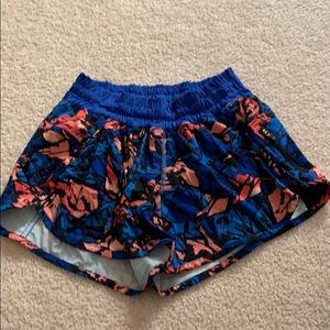 Lululemon Womens tracker short